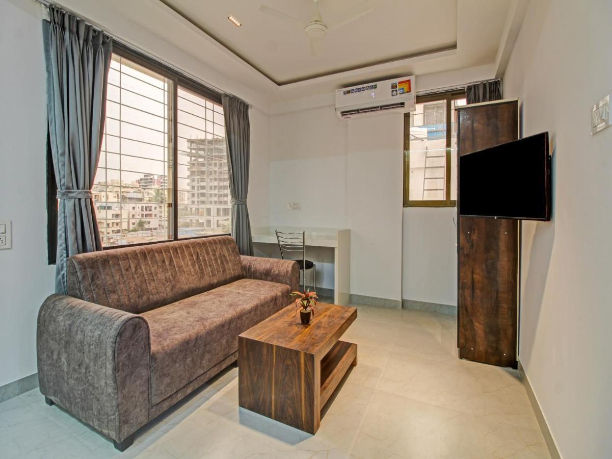 Collection O Crystal Hotel Pimpri-Chinchwad Екстериор снимка