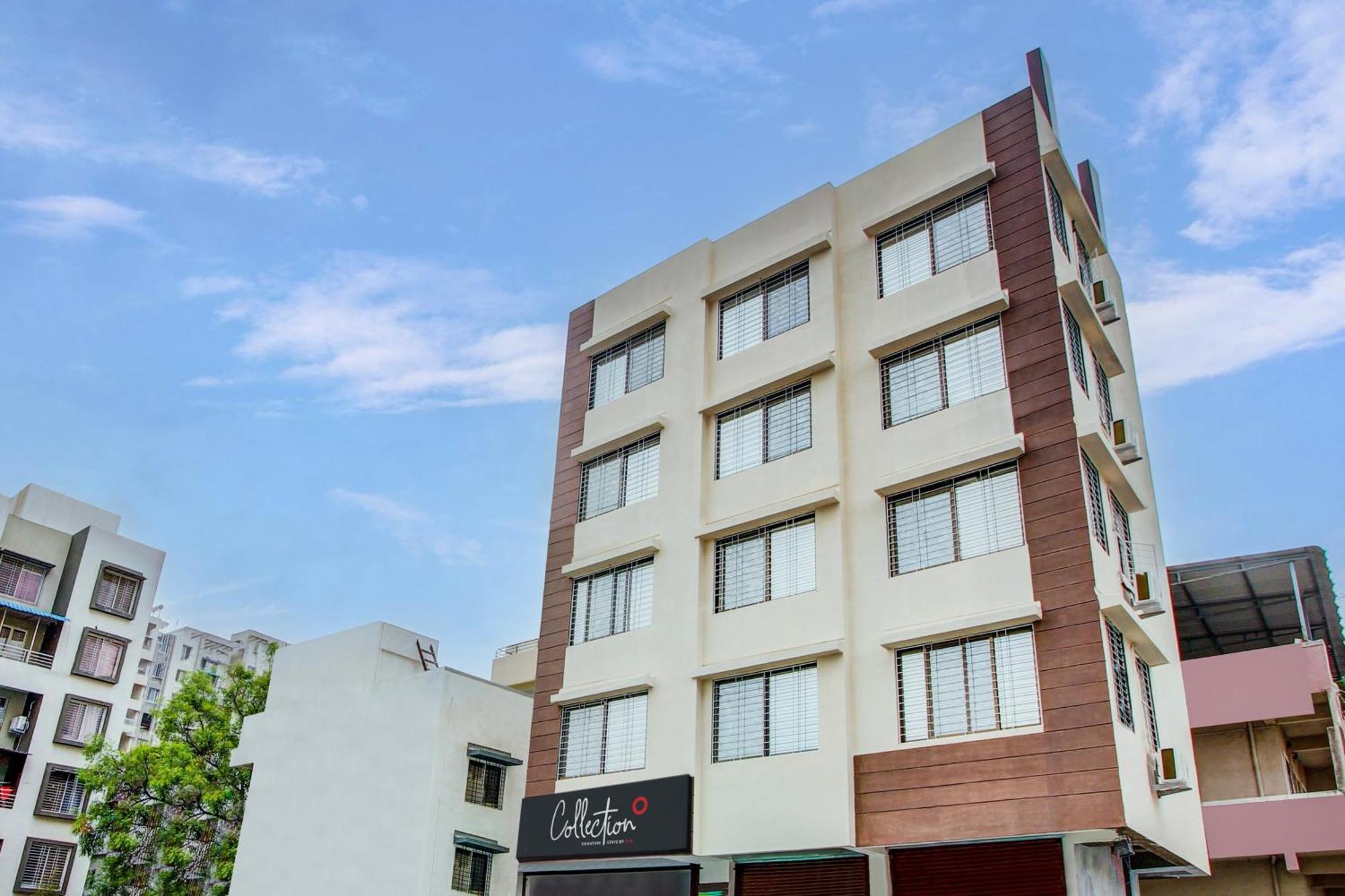 Collection O Crystal Hotel Pimpri-Chinchwad Екстериор снимка